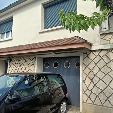 Guibert Home - Appartement Spacieux A 20 Min De Paris 新城勒鲁瓦 外观 照片